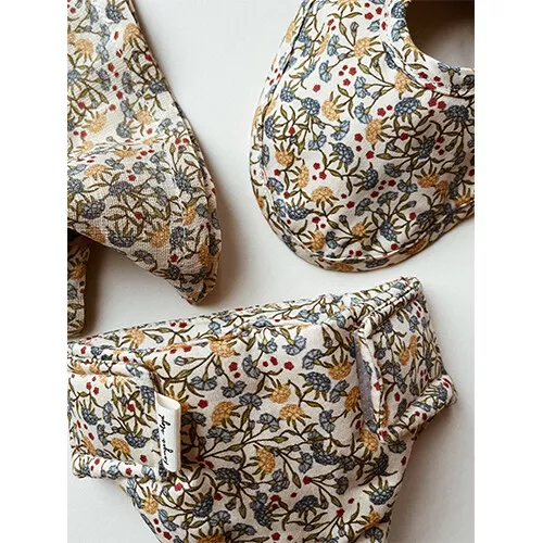 Konges Sløjd Poppenverzorgingsset Jardin De Fleurs 2 Konges Sløjd Poppenverzorgingsset Jardin De Fleurs - Afbeelding 2