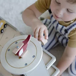 Little Dutch Garage - 14-delig -speelgarages, auto's & voertuigen Winkel little dutch garage 14 delig 8