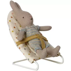 Maileg Poppenhuis Wipstoeltje Stippen - Micro - 9 Cm 5 Maileg Poppenhuis Wipstoeltje Stippen - Micro - 9 Cm -speelgarages, auto's & voertuigen Winkel maileg poppenhuis wipstoeltje stippen micro 9 cm 3