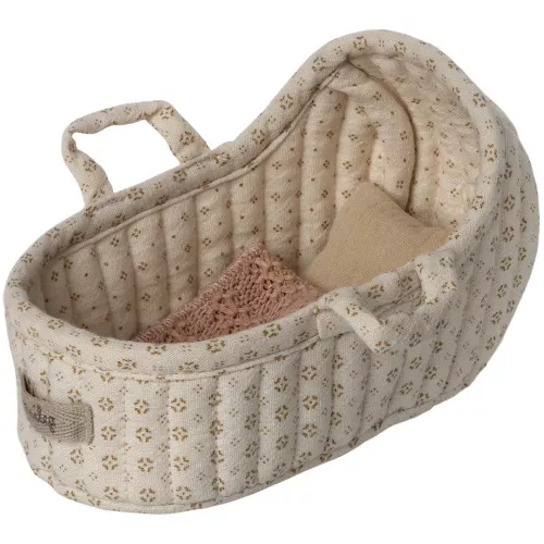 Maileg Poppenreiswieg Micro - 14 Cm 1 Maileg Poppenreiswieg Micro - 14 Cm