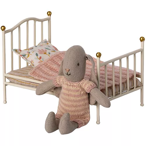 Maileg Vintage Poppenhuisbed Off-white - My 4 Maileg Vintage Poppenhuisbed Off-white - My - Afbeelding 4