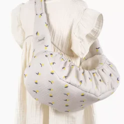 Minikane Poppendraagzak Citrons - 28 Cm 6 Minikane Poppendraagzak Citrons - 28 Cm -speelgarages, auto's & voertuigen Winkel minikane poppendraagzak citron 28 cm2