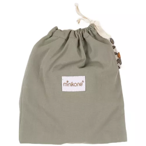 Minikane Poppendraagzak Fleurs D'oranger - 34 Cm 4 Minikane Poppendraagzak Fleurs D'oranger - 34 Cm - Afbeelding 4