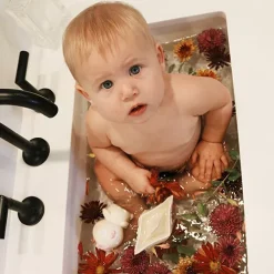 Oli & Carol Bijt- & Badspeelgoed Bootje - Wit 14 Oli & Carol Bijt- & Badspeelgoed Bootje - Wit -speelgarages, auto's & voertuigen Winkel oli carol bijt badspeelgoed bootje wit 11