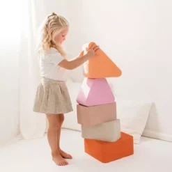 Moes Play Stapsteen En Bouwblok Triangle - Salmon Pink 11 Moes Play Stapsteen En Bouwblok Triangle - Salmon Pink -speelgarages, auto's & voertuigen Winkel play blocks earth2 1 1