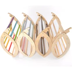 Sawdust & Rainbows Speeltoestel Finn - Monochrome -speelgarages, auto's & voertuigen Winkel sawdust rainbows speeltoestel finn monochrome 1