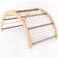 Sawdust & Rainbows Speeltoestel Finn - Monochrome